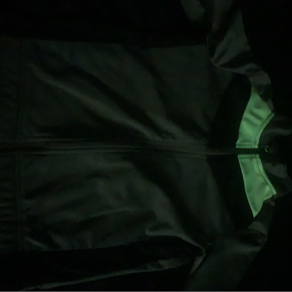 Boys Classic Jogger Set Green/Black glow in the dark jogger jacket Size 10/12 - Picture 8 of 8